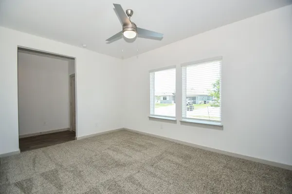 $2,650 | 8034 House Bank Lane, Rosharon, TX 77583