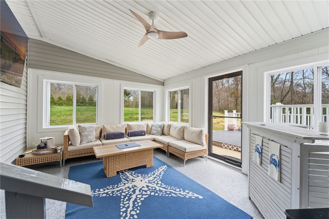 25 Robin Way Westerly, RI 02891 - Photo 12 of 50
