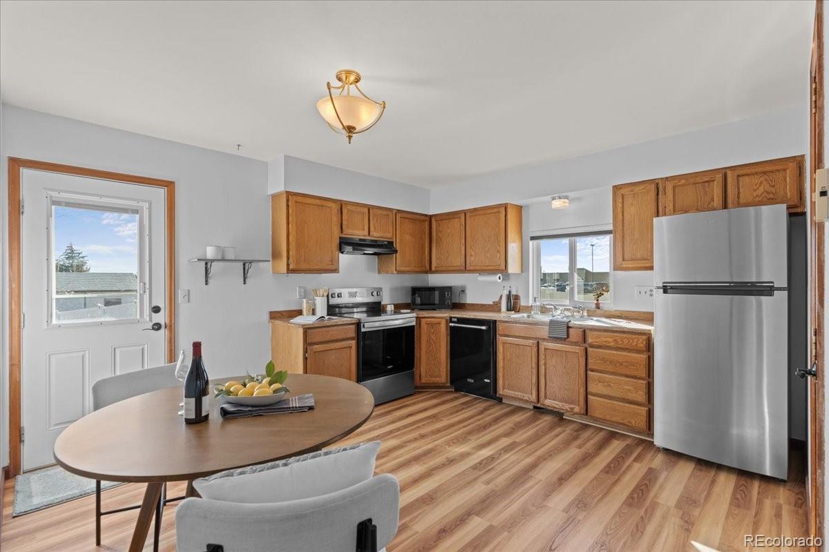 102 7th Street Mead, CO 80542 - Photo 11 of 50