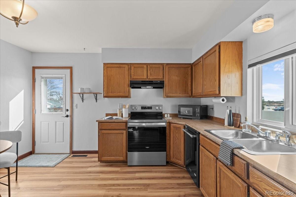 102 7th Street Mead, CO 80542 - Photo 24 of 50