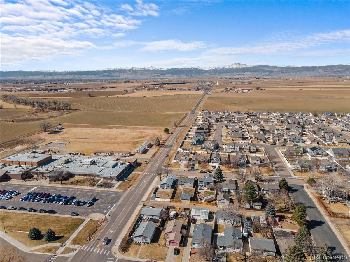 102 7th Street Mead, CO 80542 - Photo 4 of 50