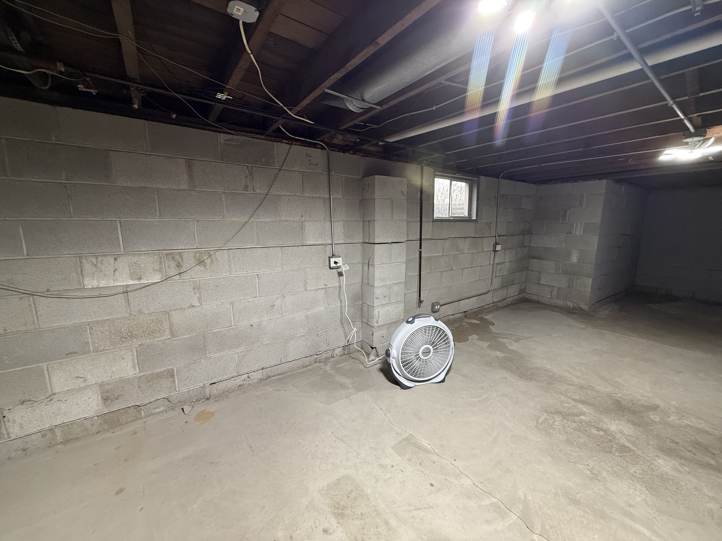 1849 Post Street Ottawa, IL 61350 - Photo 18 of 22 a view of a room with wooden racks