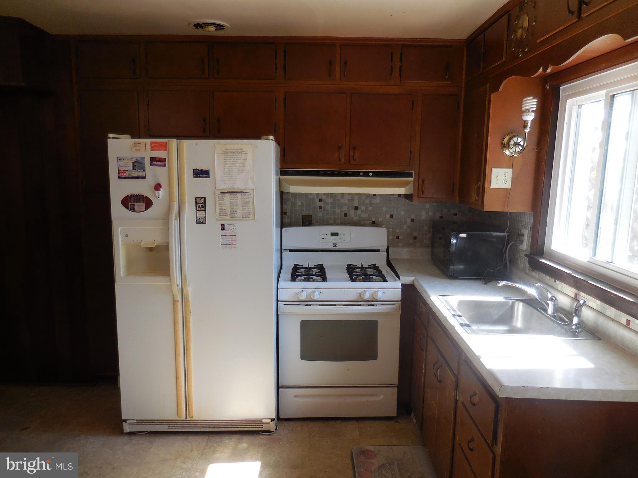 1744 Aberdeen Road Towson, MD 21286 - Photo 22 of 52