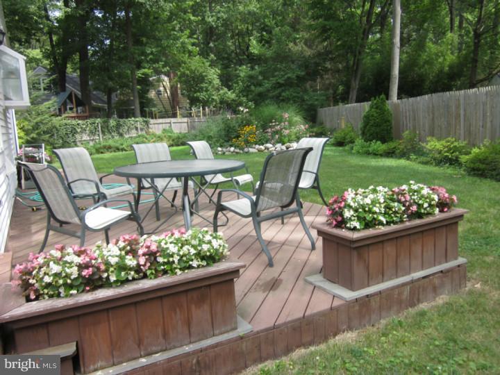 155 Laurel Road Princeton, NJ 08540 - Photo 11 of 14