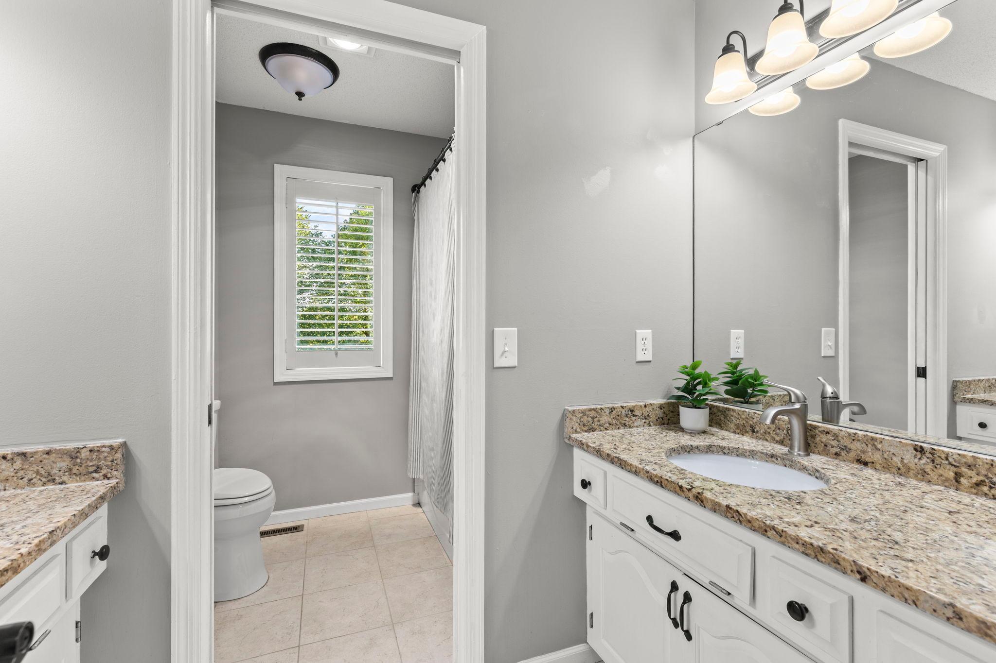 3563 Rae Lane Woodbury, MN 55125 - Photo 53 of 85 Gallery Image 53