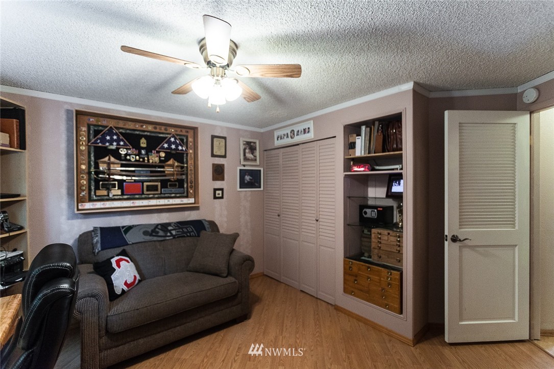 1541 Sheridan Road, Unit F1 Bremerton, WA 98310 - Photo 23 of 24 Gallery Image 23