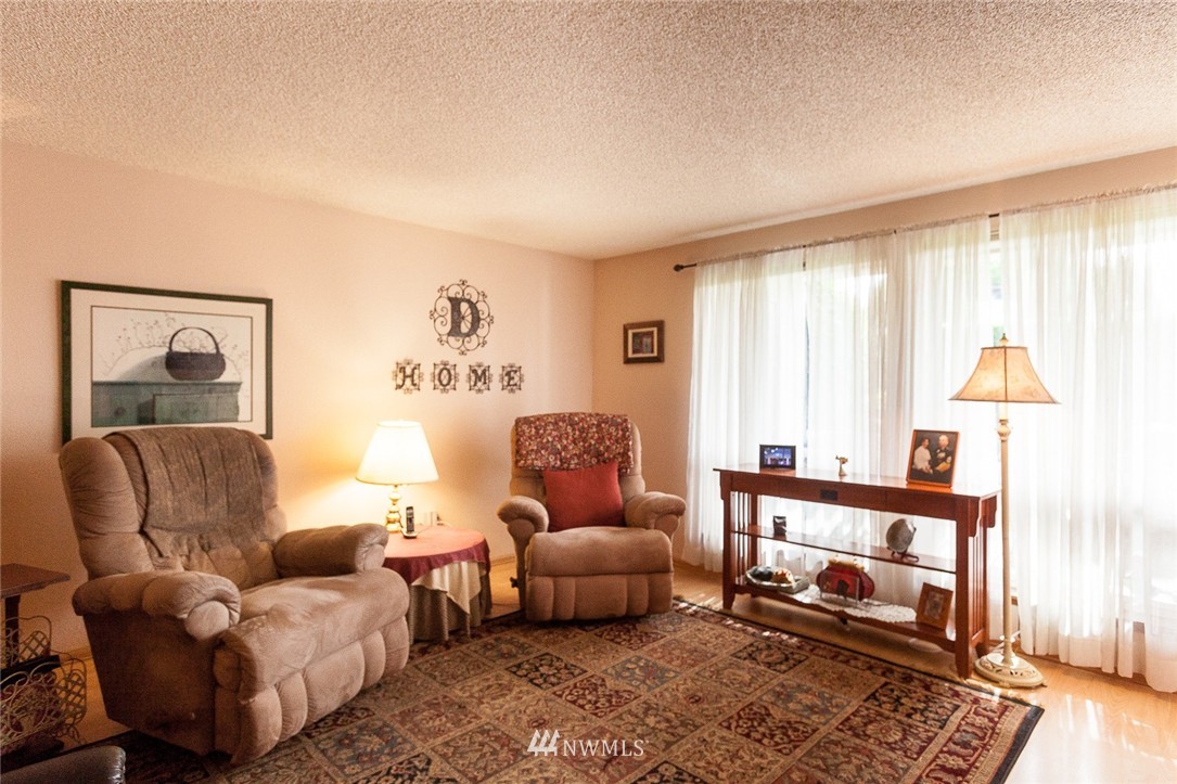 1541 Sheridan Road, Unit F1 Bremerton, WA 98310 - Photo 8 of 24 Gallery Image 8