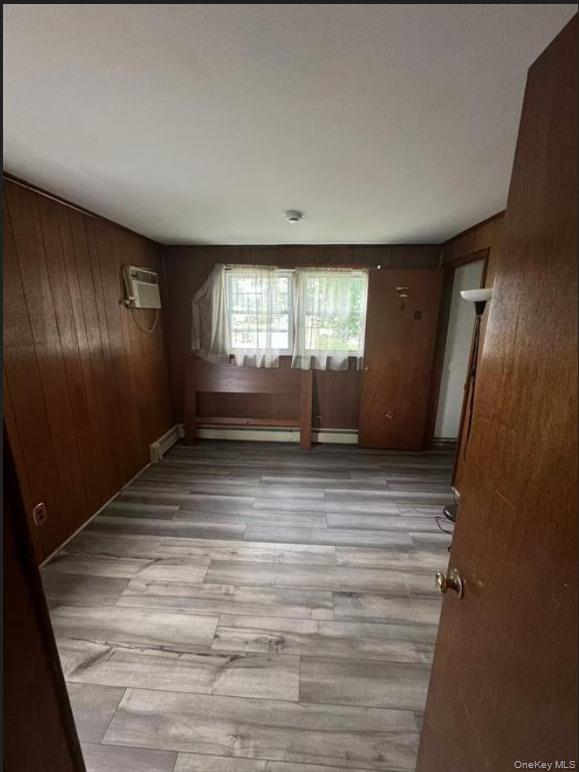 42 Hollyhock Road Levittown, NY 11756 - Photo 2 of 7