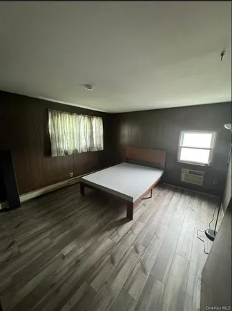 $4,000 | 42 Hollyhock Road, Levittown, NY 11756