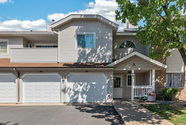 $155,000 | 4061 Maureen Drive Northeast, Unit 204NE, Columbia Heights, MN 55421