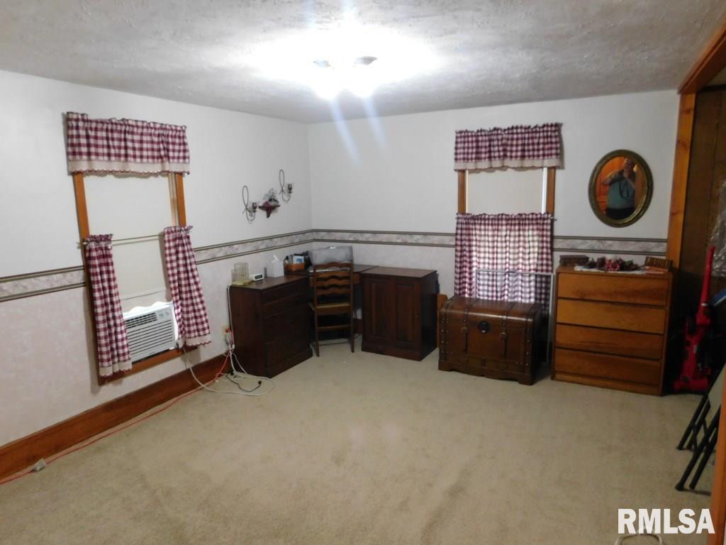 37 Oxford Junction Road Clarence, IA 52216 - Photo 14 of 24 Gallery Image 14