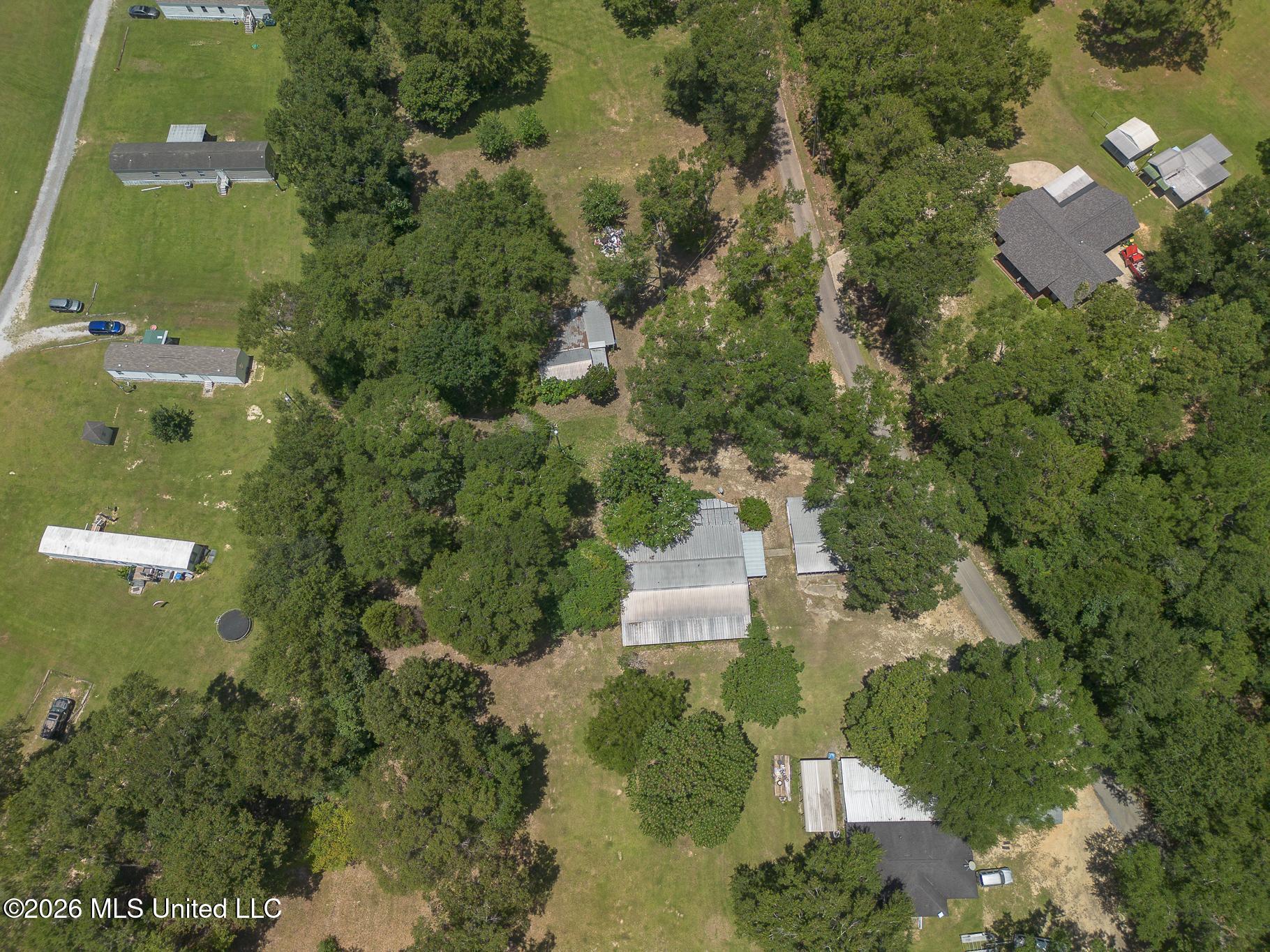 2229 Perkinston-Silver Run Road Perkinston, MS 39573 - Photo 5 of 10 21-26