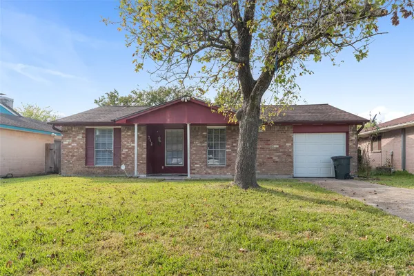 $1,475 | 743 Deercrest Street, Channelview, TX 77530