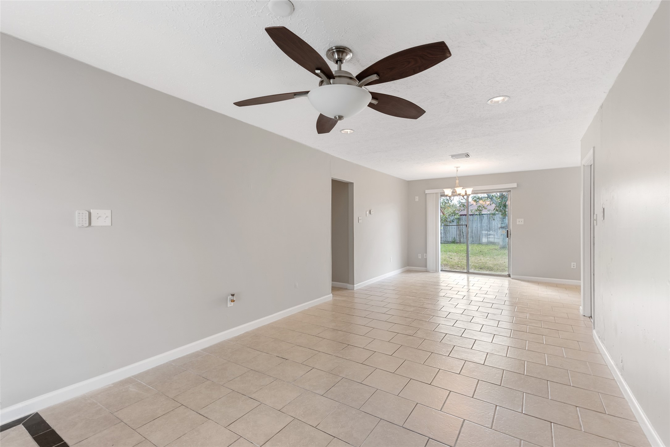 743 Deercrest Street Channelview, TX 77530 - Photo 4 of 17