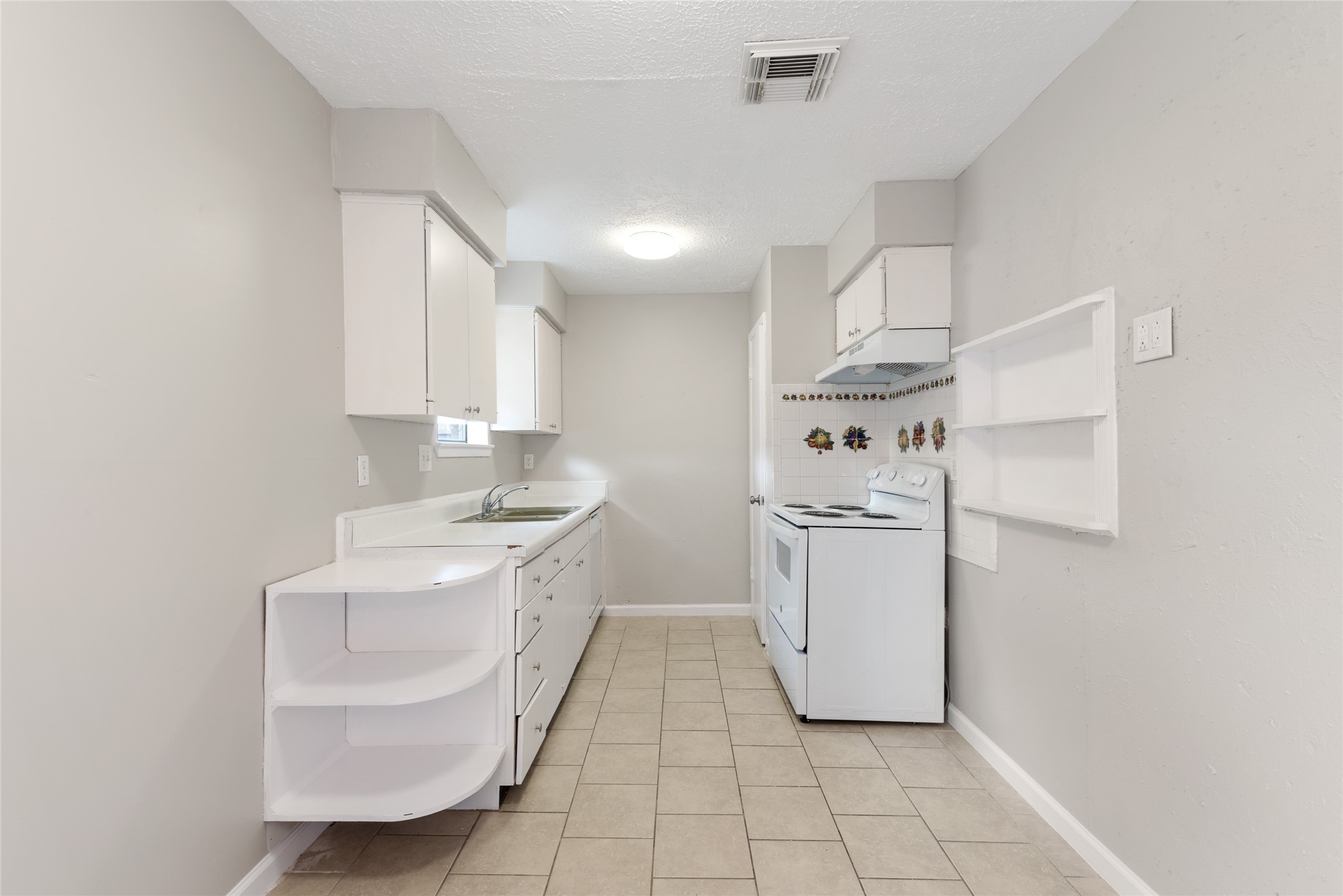 743 Deercrest Street Channelview, TX 77530 - Photo 7 of 17