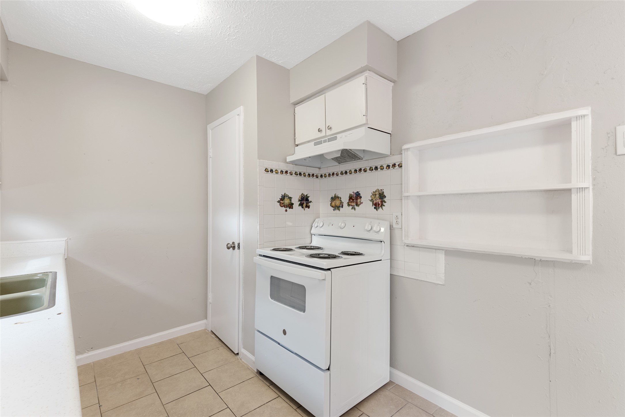 743 Deercrest Street Channelview, TX 77530 - Photo 9 of 17