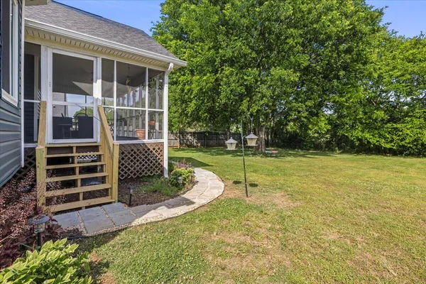 $299,900 | 207 Eagle Landing Drive, Flintstone, GA 30725