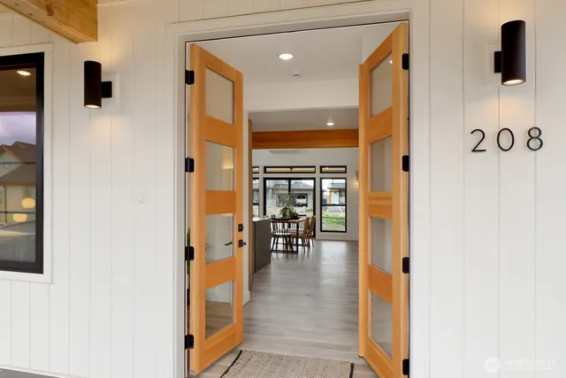 a view of a livingroom with furniture and window