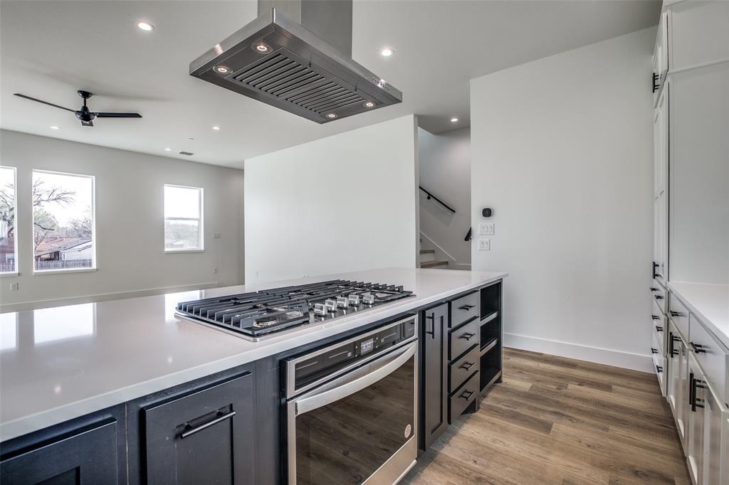 2143 Mail Avenue, Unit 103 Dallas, TX 75235 - Photo 4 of 28