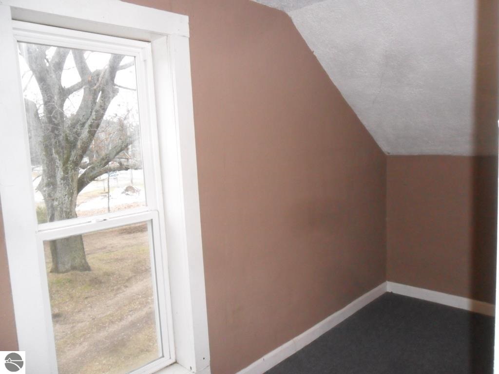 6879 East 34 Road Cadillac, MI 49601 - Photo 8 of 9 1792852-7.JPG