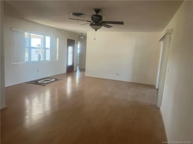 $2,400 | 1467 Southeast Andrews Street, Stuart, FL 34996