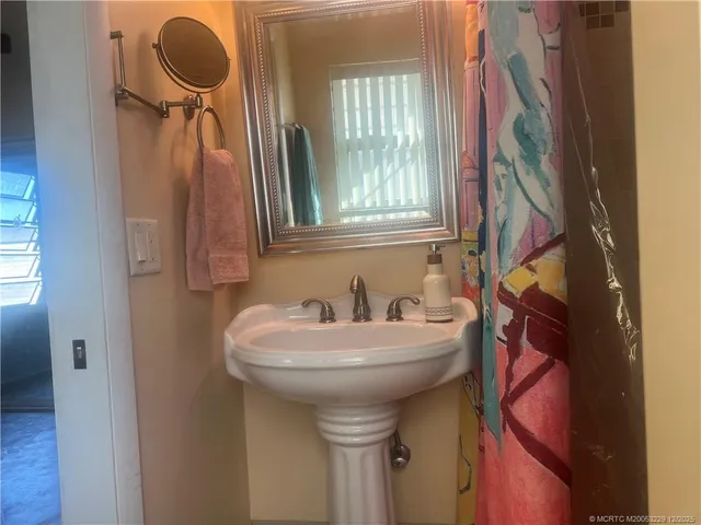 $2,400 | 1467 Southeast Andrews Street, Stuart, FL 34996