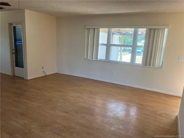 $2,400 | 1467 Southeast Andrews Street, Stuart, FL 34996