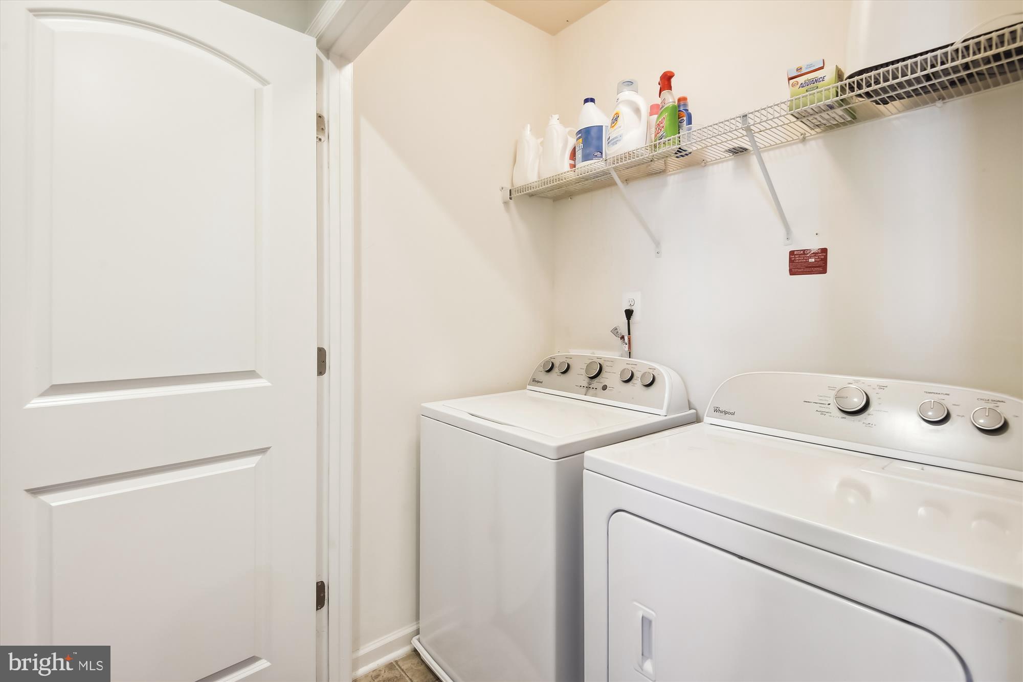43464 Hopestone Terrace Chantilly, VA 20152 - Photo 36 of 65 Washer Dryer