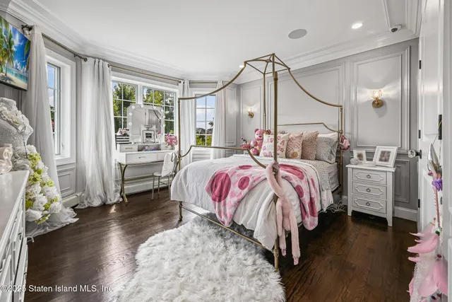 $1,775,000 | 200 Cheevers Lane | Tottenville