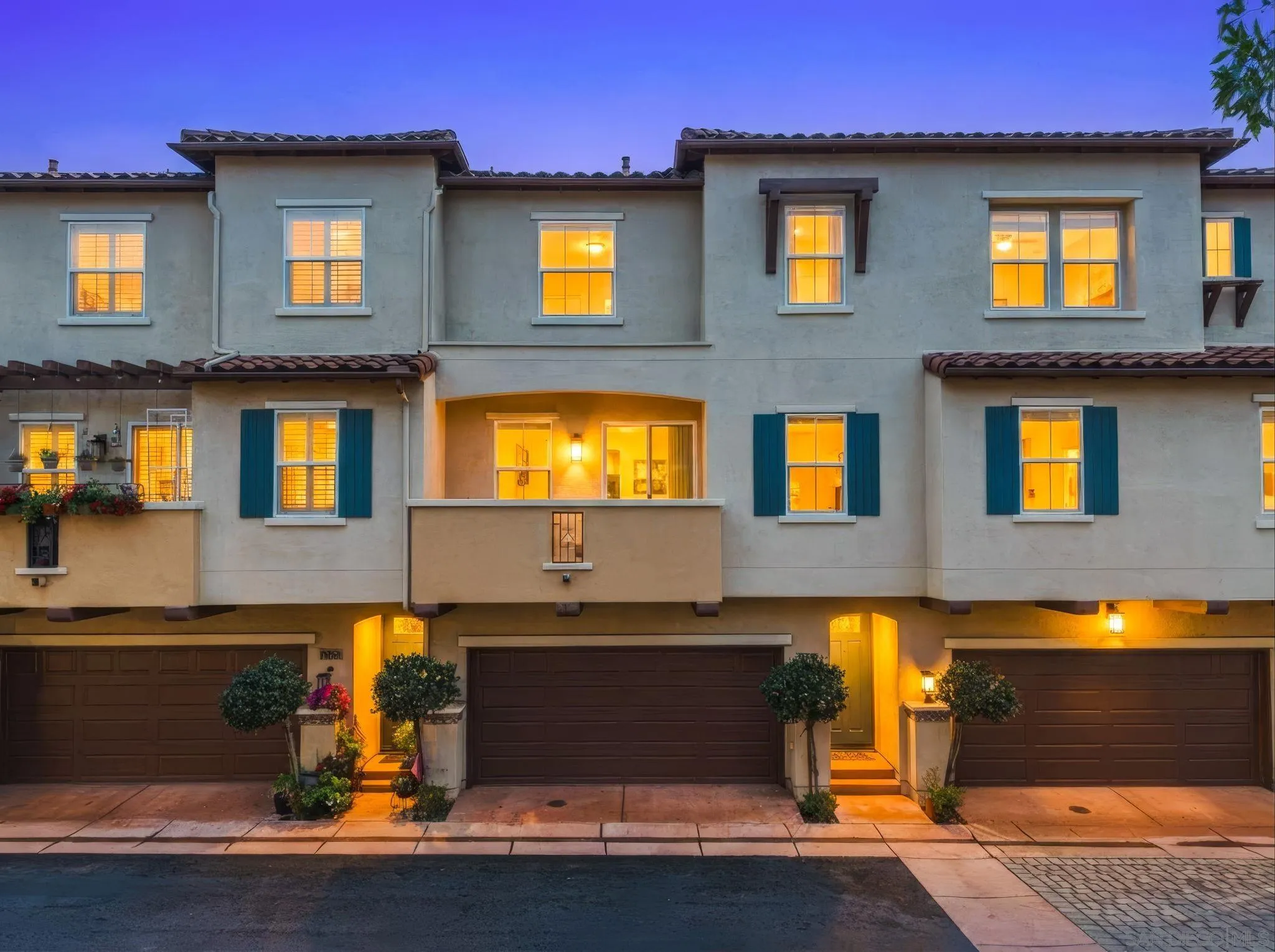 2188 Cosmo Way San Marcos, CA 92078 - Photo 2 of 36