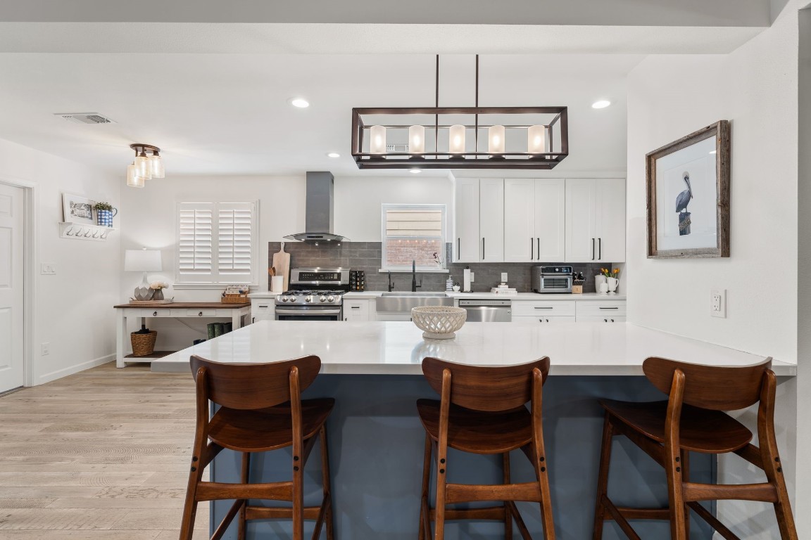 10619 Cranbrook Road Houston, TX 77042 - Photo 11 of 32 The kitchen is designed to inspire connection and creativity.