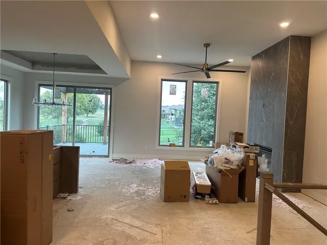 $674,900 | 802 Savannah Court, Greenwood, MO 64034