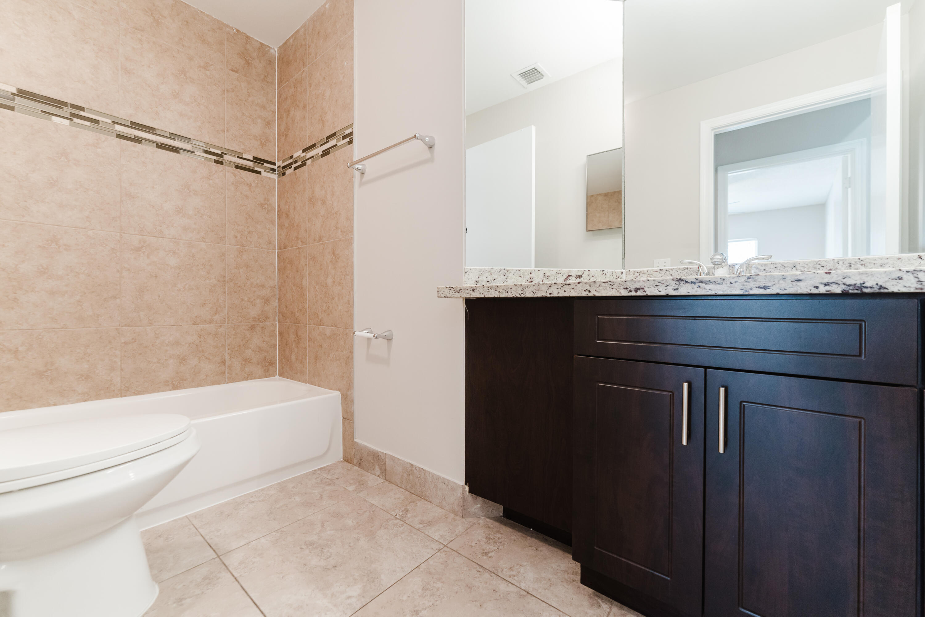 1298 Northwest 15th Avenue, Unit B Boca Raton, FL 33486 - Photo 14 of 44 B-6