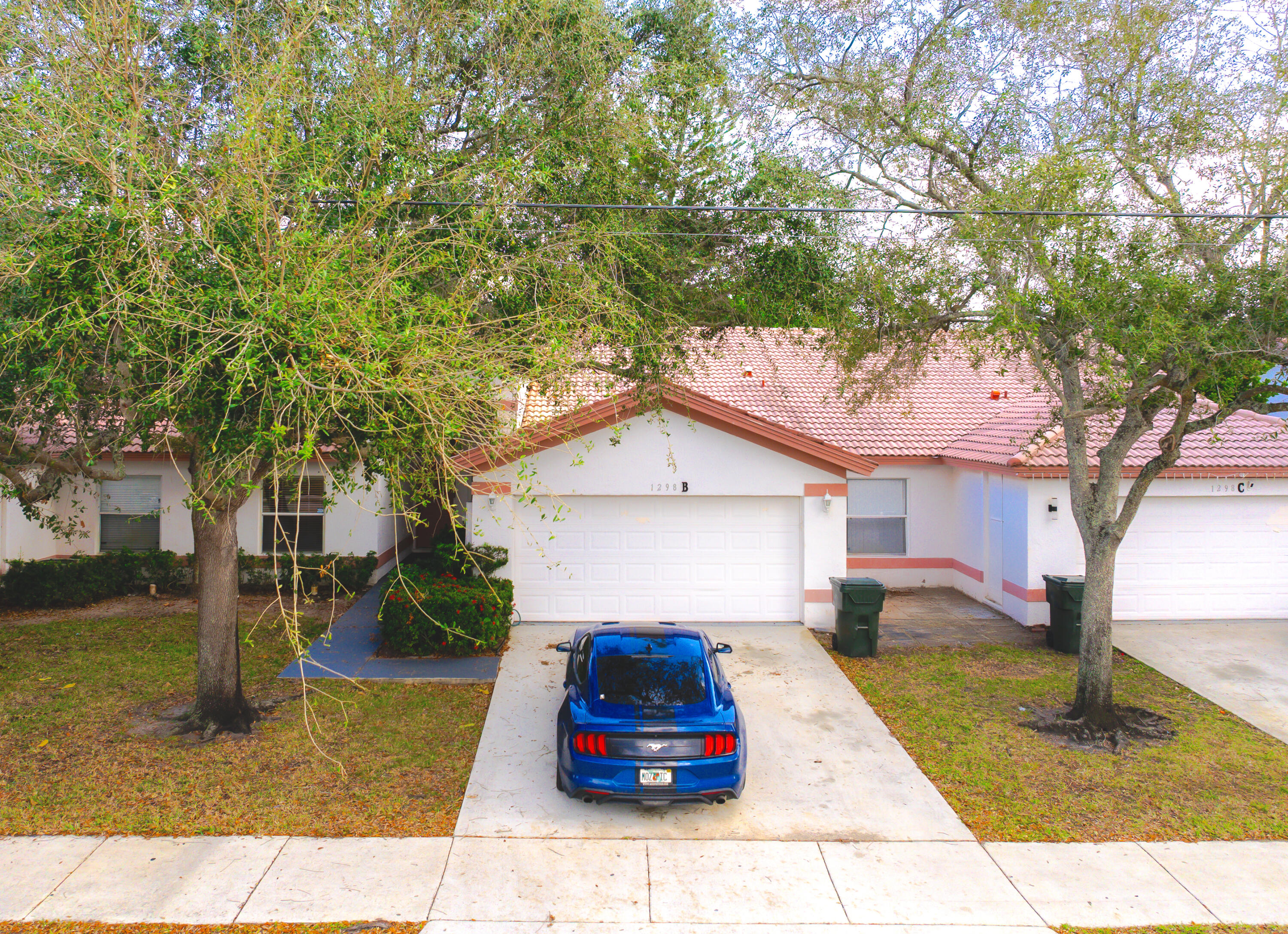1298 Northwest 15th Avenue, Unit B Boca Raton, FL 33486 - Photo 2 of 44 B-5