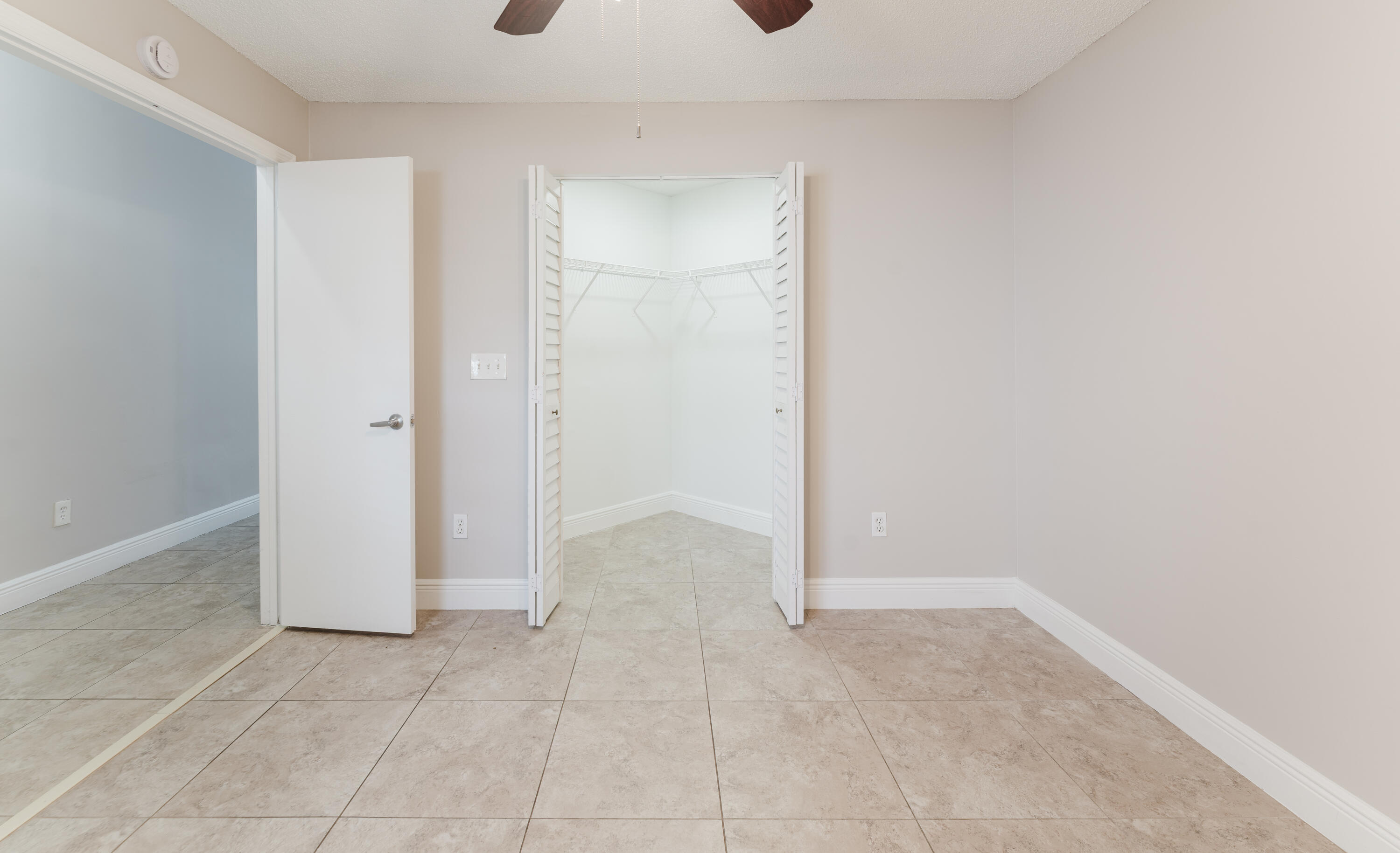 1298 Northwest 15th Avenue, Unit B Boca Raton, FL 33486 - Photo 24 of 44 B-16