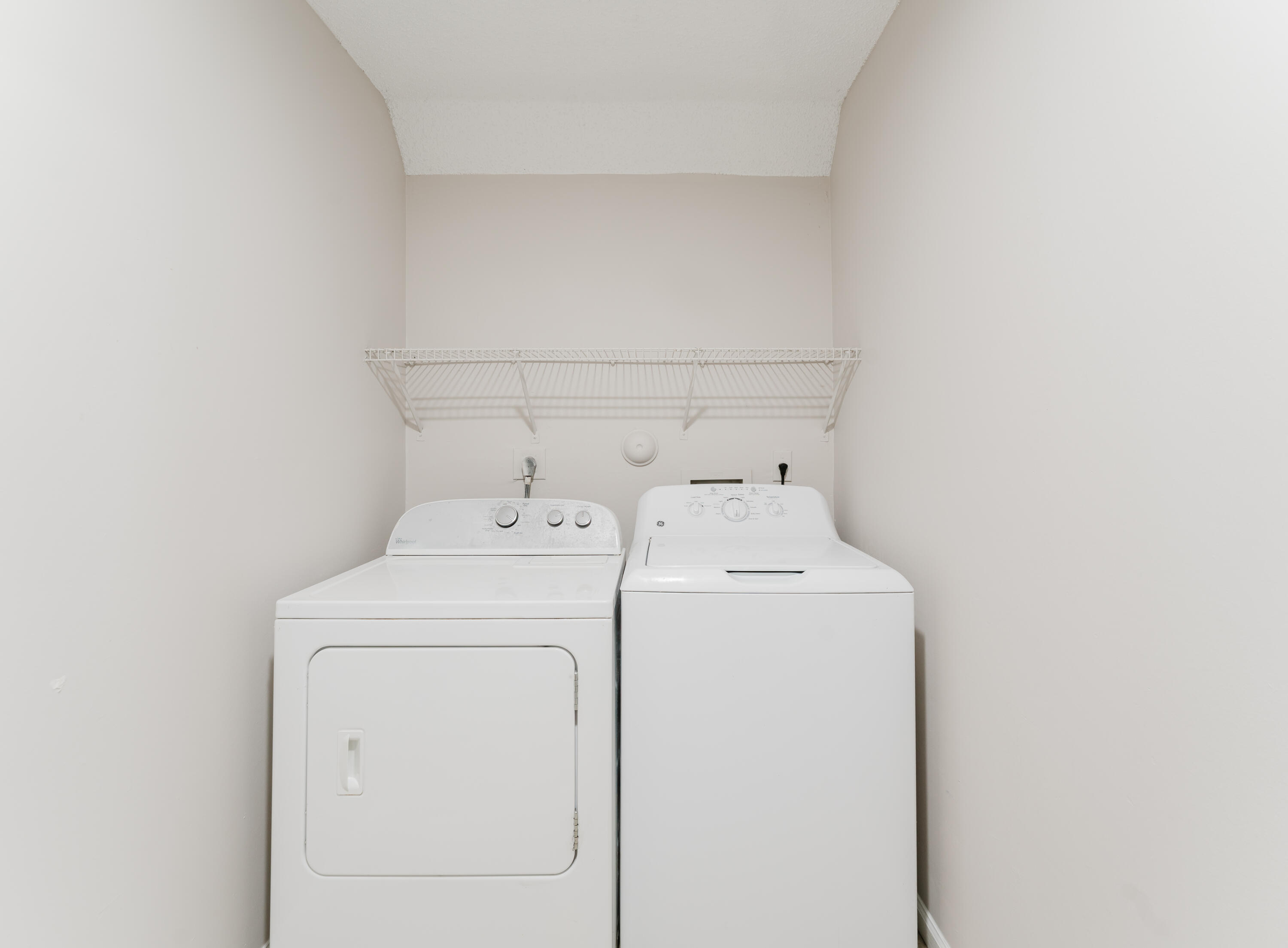 1298 Northwest 15th Avenue, Unit B Boca Raton, FL 33486 - Photo 26 of 44 B-28