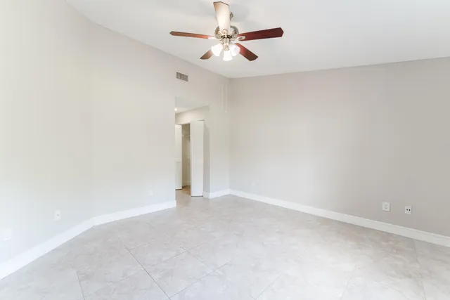 $3,500 | 1298 Northwest 15th Avenue, Unit B, Boca Raton, FL 33486