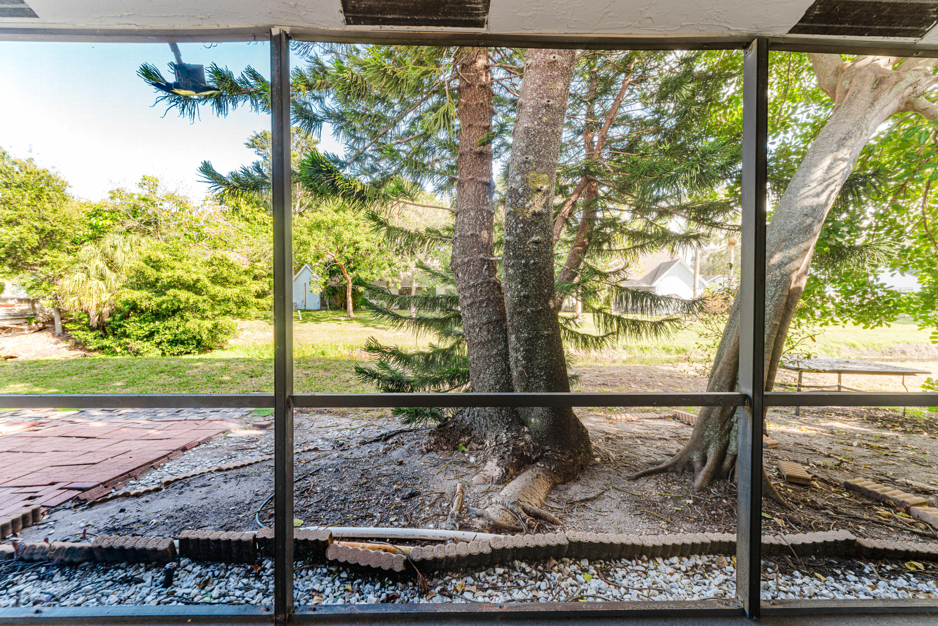 1298 Northwest 15th Avenue, Unit B Boca Raton, FL 33486 - Photo 37 of 44 B-39