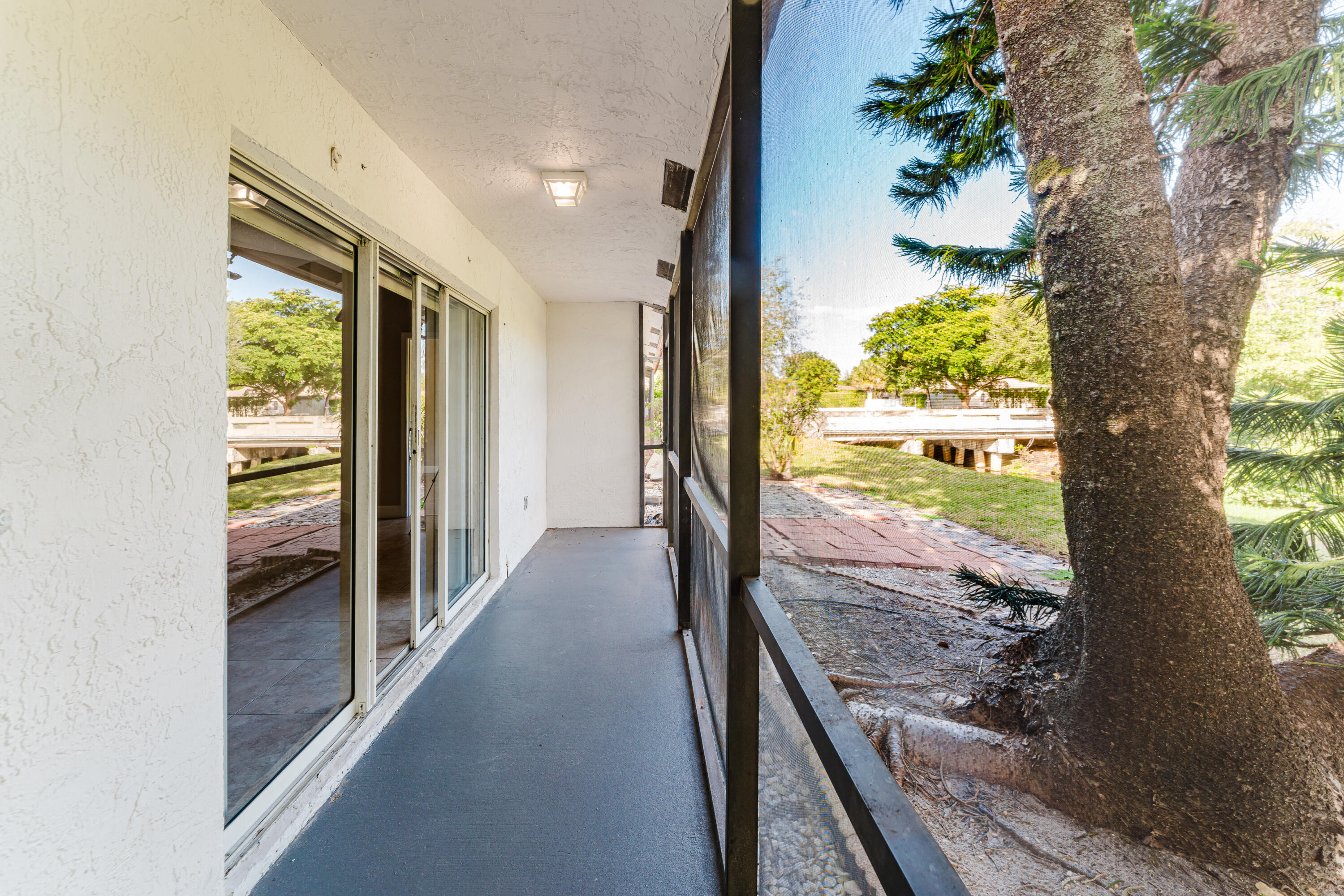 1298 Northwest 15th Avenue, Unit B Boca Raton, FL 33486 - Photo 38 of 44 B-40