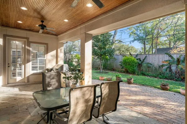 $8,800 | 12927 Hansel Lane, Houston, TX 77024