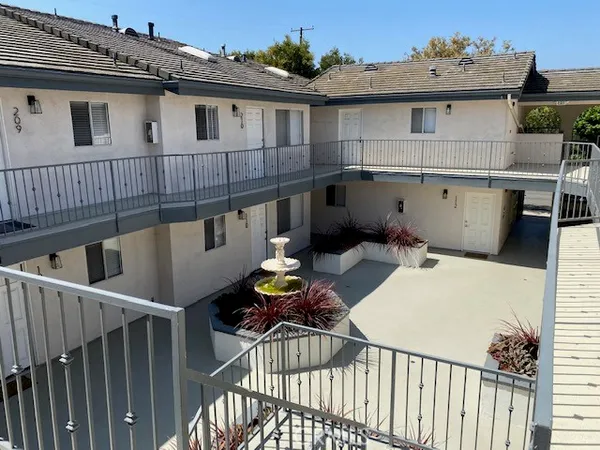 $2,795 | 5401 East Anaheim Road, Unit 205, Long Beach, CA 90815