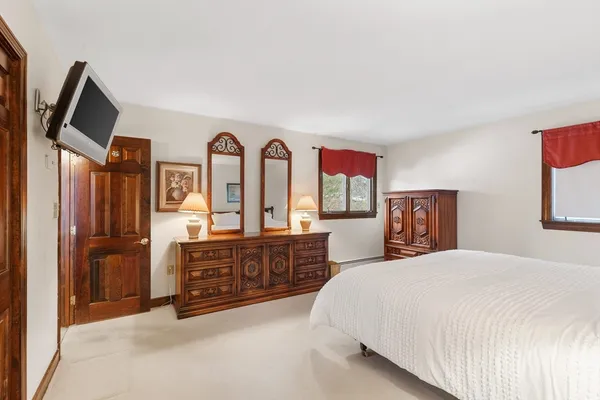 $799,900 | 5 Willson Road, Salem, MA 01970