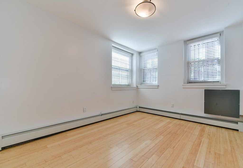 27 Rutland Street, Unit 1 Boston, MA 02118 - Photo 7 of 10 Gallery Image 7