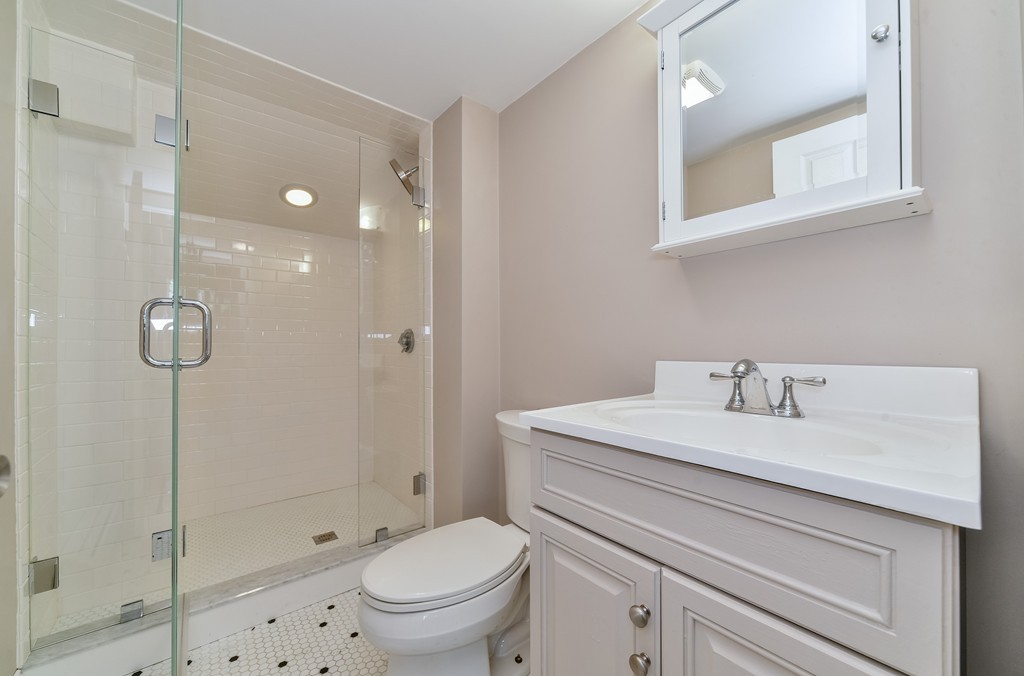 27 Rutland Street, Unit 1 Boston, MA 02118 - Photo 8 of 10 Gallery Image 8