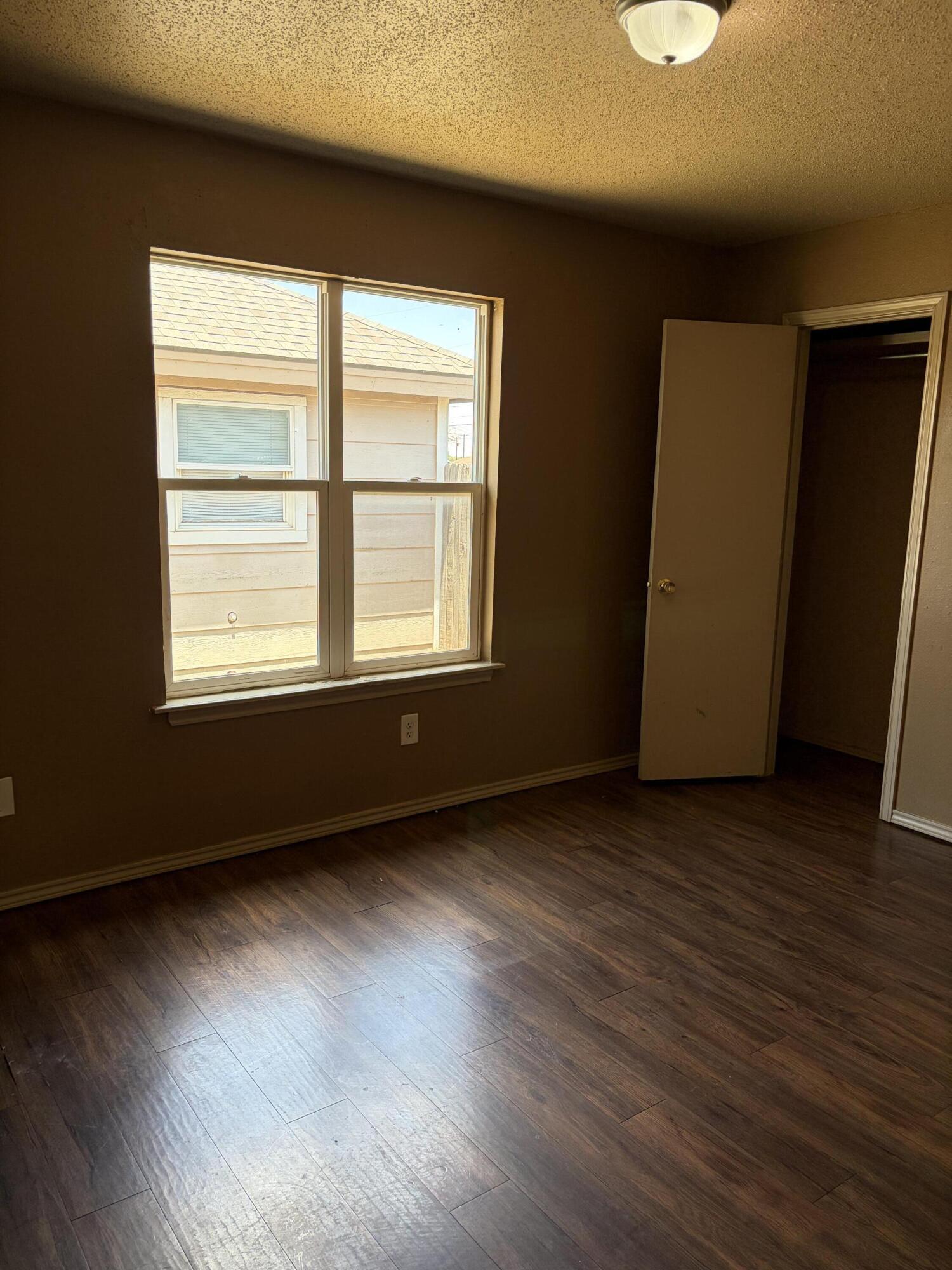 817 Ute Avenue Lubbock, TX 79403 - Photo 12 of 28 IMG_3929