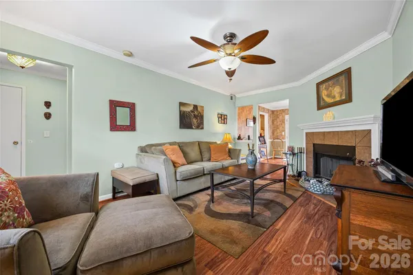 $295,000 | 3126 Heathstead Place, Charlotte, NC 28210