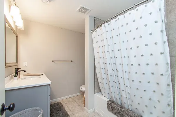 $584,900 | 713 48th Avenue West, West Fargo, ND 58078