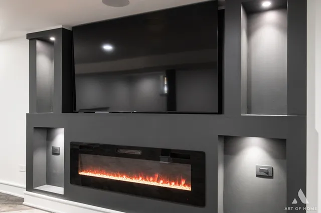 $899,900 | 3710 West 113th Street, Chicago, IL 60655