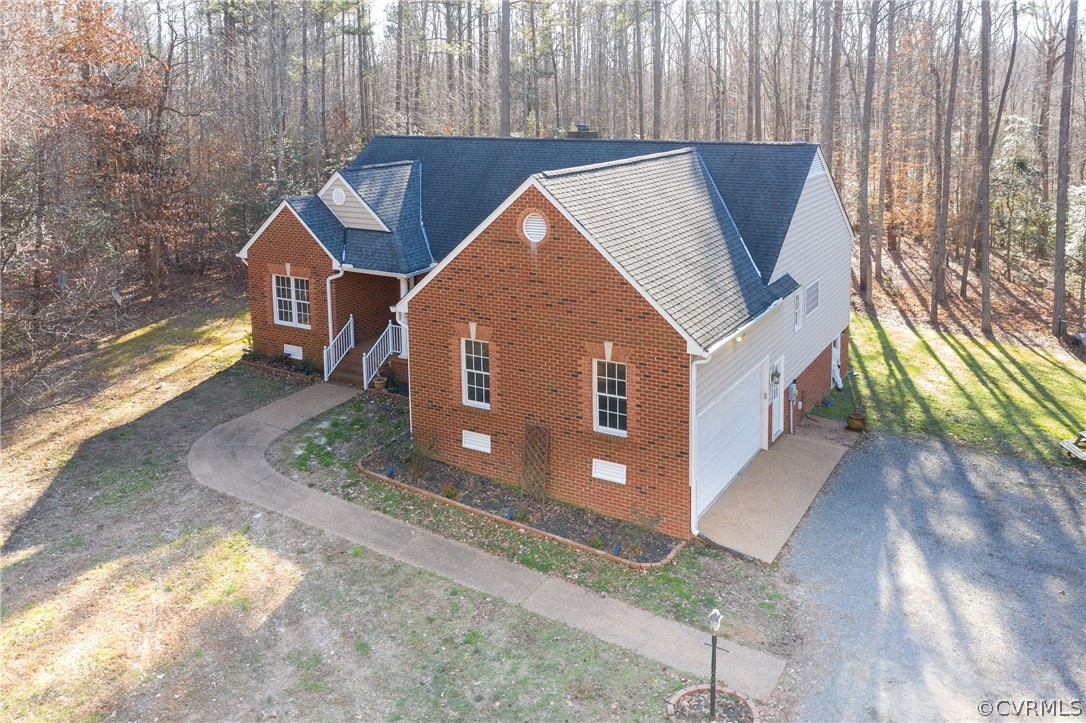4305 Hopewell Road New Kent, VA 23124 - Photo 1 of 45 Gallery Image 1