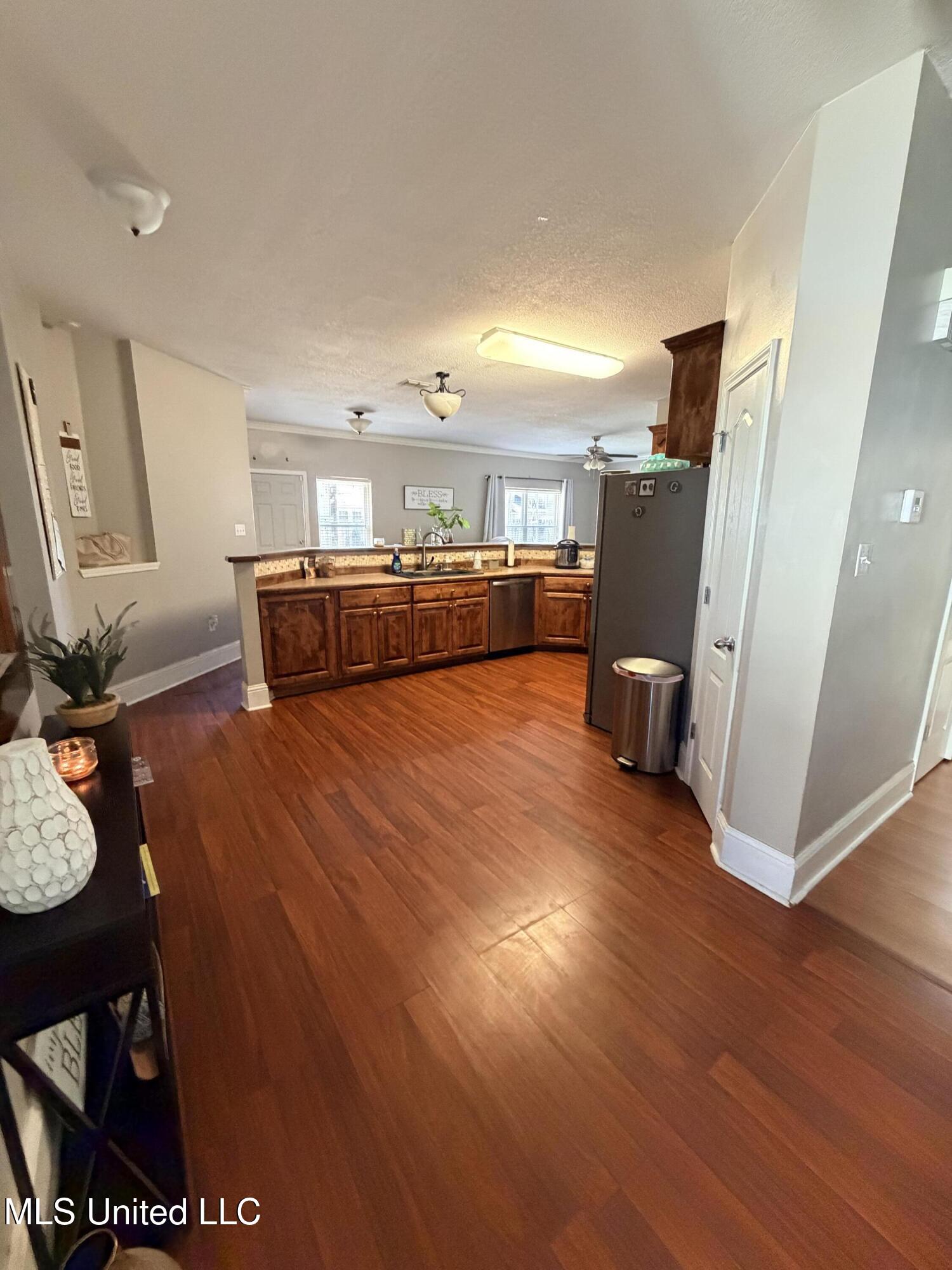 2308 Rue Beaux Chenes Central Ocean Springs, MS 39564 - Photo 4 of 23 IMG_6019